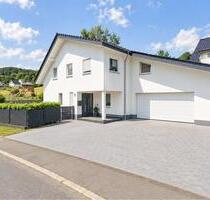 Haus Einfamilienhaus mit Grundstück in Marienheide Bj. 2013
