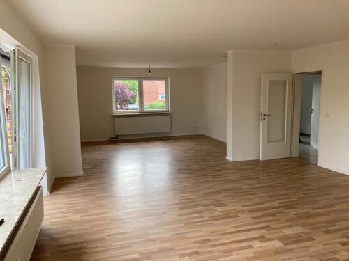 Foto - großzügig geschnittene helle 5-Zimmer-Wohnung, Südbalkon, EBK