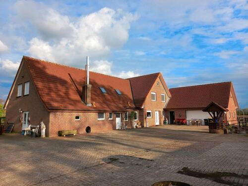 Foto - Alleinlage- 2 Familienhaus (Tier, Pferdefreunde...)