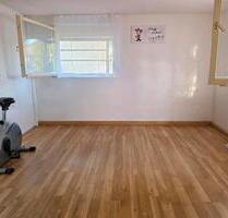 EG ,Wochnung - 650,00&nbsp;EUR Kaltmiete, ca.&nbsp; 50,00&nbsp;m&sup2; in Ebersbach an der Fils (PLZ: 73061)