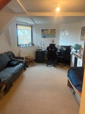 Foto - 2-RAUMWOHNUNG MIT AUFZUG- REICHENBACH WESTSTRAẞE 11