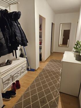 Foto - Helle 2ZKB-Wohnung mit Balkon und Stellplatz zu vermieten