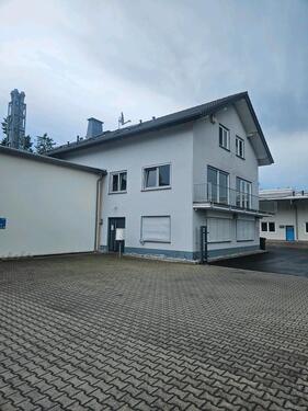 Foto - Büro Praxis Kursraum 180 m2 in ruhiger Lage zu vermieten