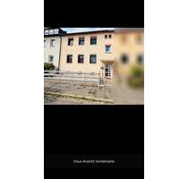 Reihenhaus feeling: auf 2 Etagen mit großem Garten - Nürnberg Falkenheim