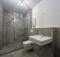 Zentrale Lage! Sanierte 2-Zi-Whg mit Balkon in OB - Oberhausen