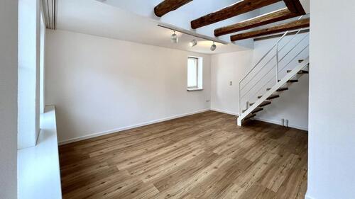 Foto - Großzügige 5,5-Zimmer-Maisonettewohnung mit Balkon, EBK & Garage