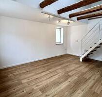 Großzügige 5,5-Zimmer-Maisonettewohnung mit Balkon, EBK & Garage - Blaubeuren