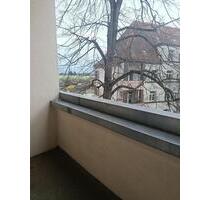 Tolle 3 Zimmer Wohnung am Stünzer Park, Bad mit Wanne, Balkon, EBK möglich! - Leipzig Ost