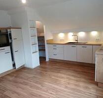 Wohnung 3,5 Zimmer zur Miete - 800,00&nbsp;EUR Kaltmiete, ca.&nbsp; 100,00&nbsp;m&sup2; in Kettershausen (PLZ: 86498)