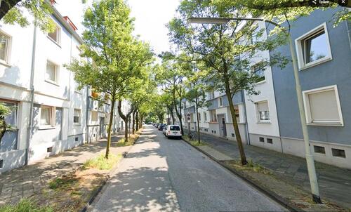 Foto - Zwischen Baumkronen und Stadtleben – 2,5 Raum Wohnung mit Loggia