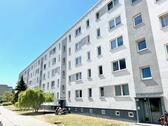 Foto - Wohnen - 04. OG - links - Ziolkowskistraße 51 Frisch Saniert Vermietung ab 15.11.2025