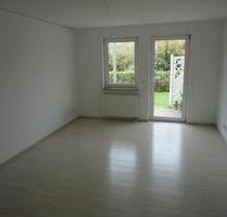 Renovierte 2-Zimmer-Erdgeschoss-Wohnung in bevorzugter Wohnlage - Himmelkron