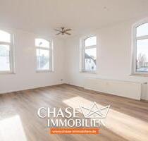 ERSTBEZUG - Helle, sanierte 2,5-Zimmer-Altbauwohnung in zentraler Wohnlage in Afferde Hameln!