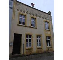 Ruhiges Stadthaus mit separater Einliegerwohnung in Lübz
