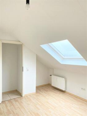 Foto - 1 Zimmer Dachgeschoßwohnung in Buseck
