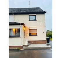 Haus In Windeck 4 Zimmer mit großem Garten