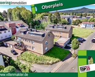 Oberpleis: 2 Mehrfamilienhäuser mit insg. 12 Wohnungen und 8 Garagen - Königswinter