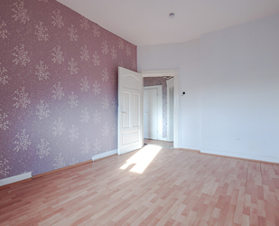 Sofort bezugsfrei! Top geschnittene Etagenwohnung in Köln-Mülheim - Köln / Mülheim