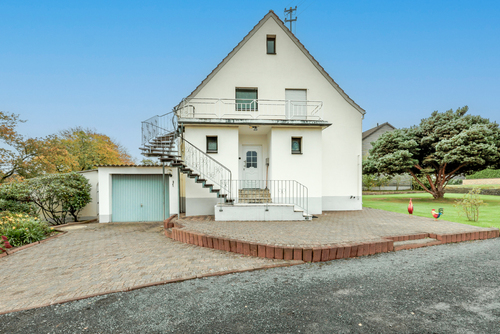 Vorderansicht - 6 Zimmer Einfamilienhaus zum Kaufen in Königswinter