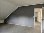 Wohnzimmer - 4 Zimmer Dachgeschoßwohnung zur Miete in Königswinter