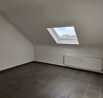 Moderne Dachgeschosswohnung in ruhiger Lage - Königswinter