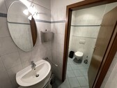 WC - 