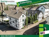 Luftbild - Charmantes Anwesen mit hochwertigem Anbau und XXL-Garage Traumhaftes Wohnen in Linz Dattenberg