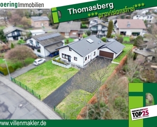 Neuwertiger Bungalow auf einer Ebene mit großer Garage in Königswinter-Thomasberg