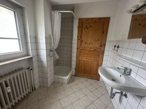 Badezimmer Erdgeschoss - 