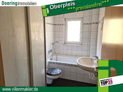 Maisonettewohnung Badezimmer 1 von 2 - 