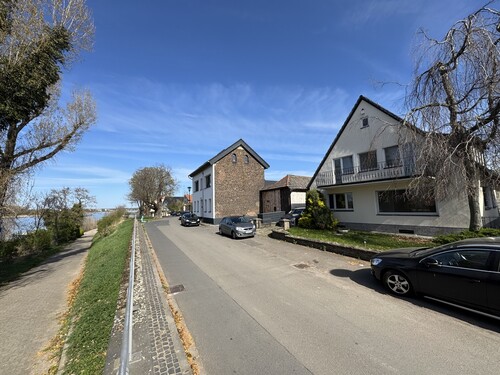 Straßenansicht - Einfamilienhaus mit 198,53 m&sup2; in Köln zum Kaufen