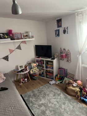Zimmer 2 - 