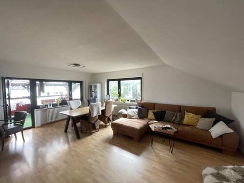 Wohn- Essbereich - 69 m² zum Wohlfühlen – Dachgeschosswohnung mit Stellplatz