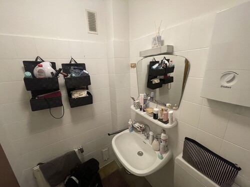 WC - 
