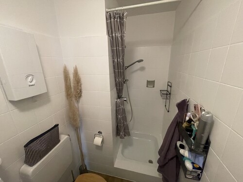 WC - 