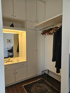 Garderobe - 