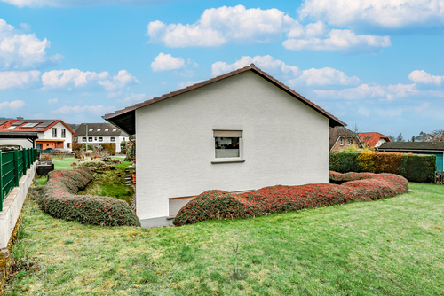 Gartenansicht - Einfamilienhaus mit 100,00 m&sup2; in Königswinter zum Kaufen