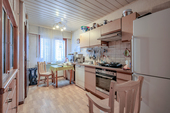 Linkes Haus - 