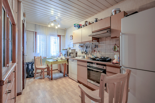 Linkes Haus - 