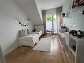Kinderzimmer - Dachgeschoßwohnung mit 86,00 m&sup2; in Königswinter zur Miete