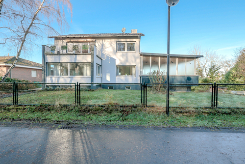 Straßenansicht - Einfamilienhaus mit 217,00 m&sup2; in Bad Honnef zum Kaufen