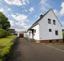 Einfamilienhaus mit großem Garten - Königswinter / Thomasberg