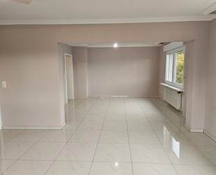 Stieldorferhohn: Top-modernisierte Etagenwohnung mit gehobener Ausstattung - Königswinter