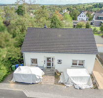 Einladendes Einfamilienhaus mit Ausbaupotenzial im Dachgeschoss *provisionsfrei* - Vettelschoß