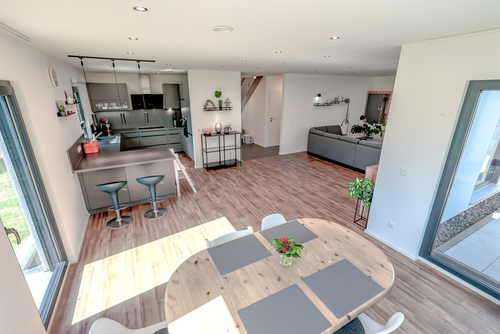 Küche / Ess- / Wohnbereich - Neuwertiges Einfamilienhaus in Much - Marienfeld *provisionsfrei*