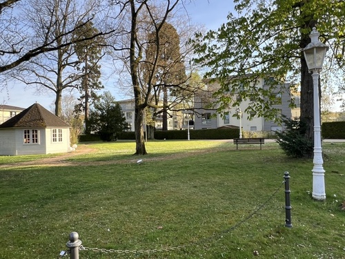 Parkanlage - 3 Zimmer Etagenwohnung zur Miete in Königswinter