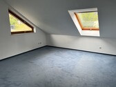 Schlafzimmer 1 OG - 3 Zimmer Maisonettenwohnung in Königswinter