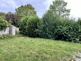 Zugehörige Gartenfläche - 