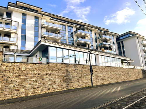 Außenansicht - Traumhafte Wohnung mit Rheinblick