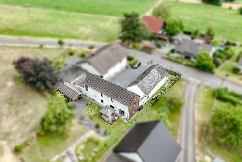 Luftbild - 6 Zimmer Einfamilienhaus zum Kaufen in Königswinter